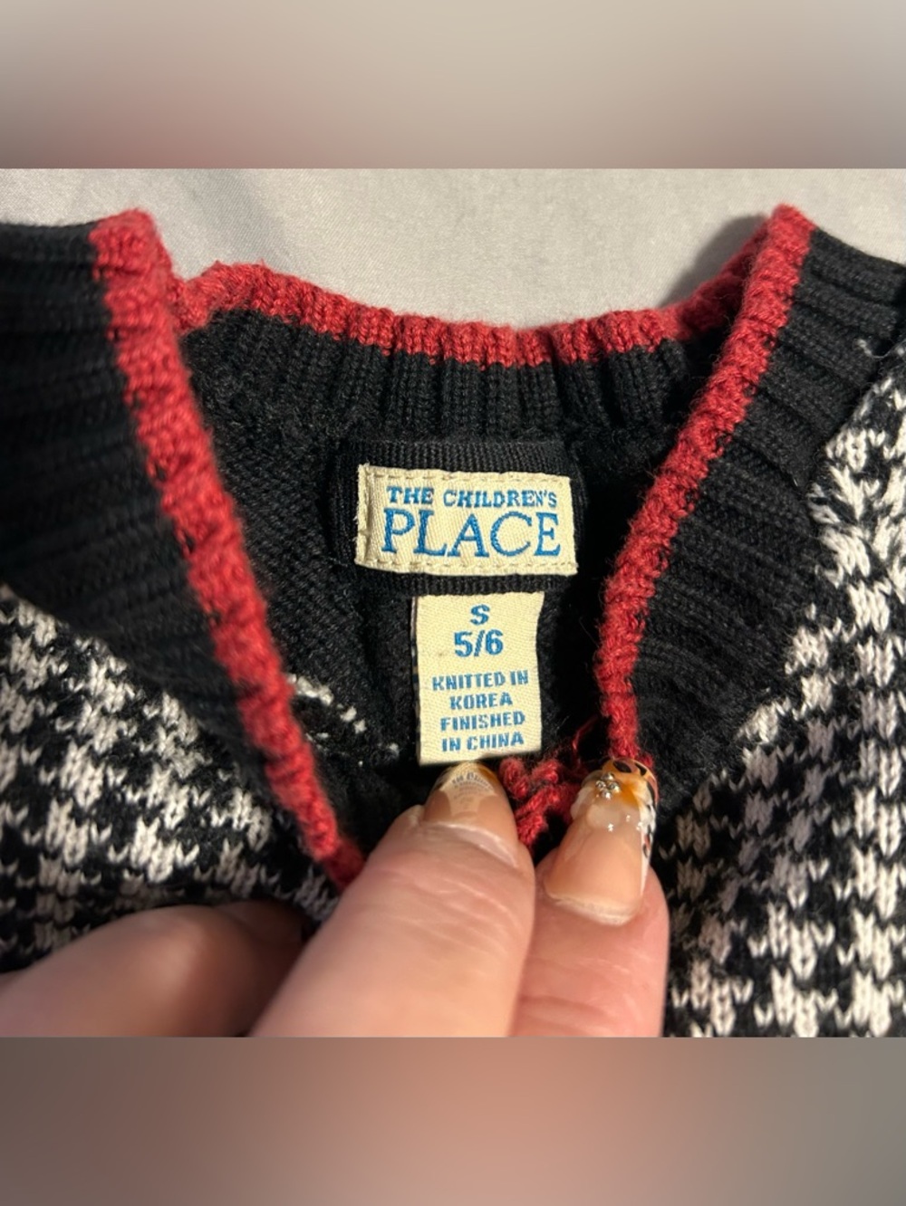 The Children's Place Black&White Houndstooth V-NeckSweaterVest w/Red Trim-size s - Picture 3 of 5